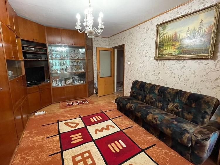 Garsonieră decomandată în Mehala