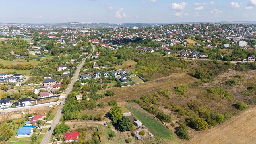 Teren Construcții intravilan de 4920 mp, în Balciu