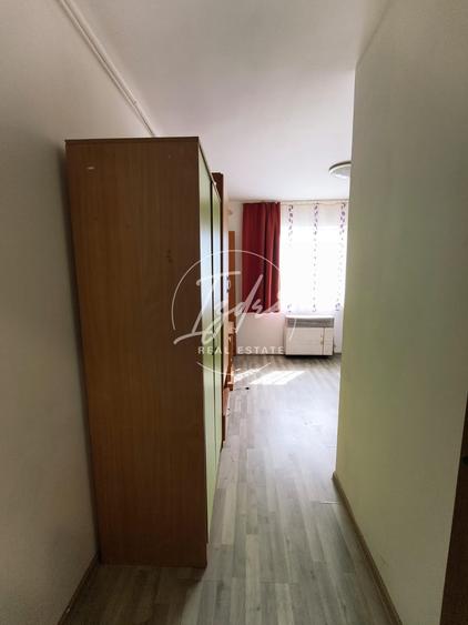 Garsonieră decomandată, mobilată în Lazaret