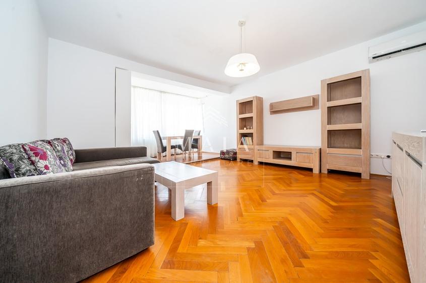 Apartament cu 3 camere decomandat, mobilat în Ștrand