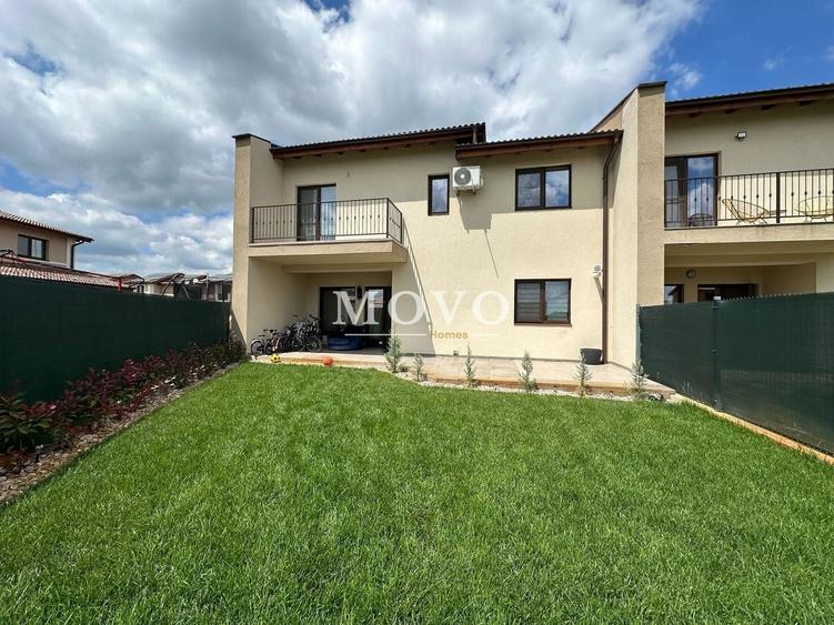 Duplex cu 4 camere cu Canalizare în Săcălaz