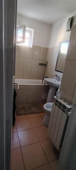 Apartament cu 2 camere semidecomandat în Nufărul