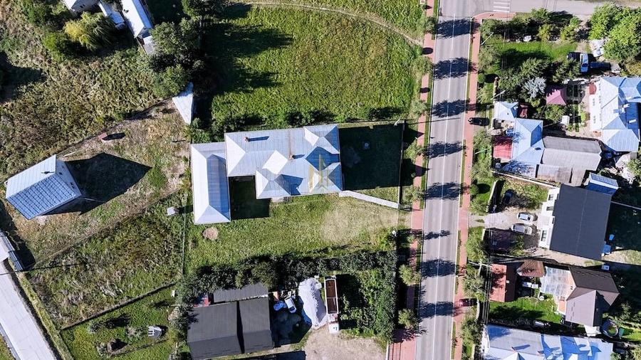 Casă cu Teren 1700 Mp în Călinești (Dărmănești)