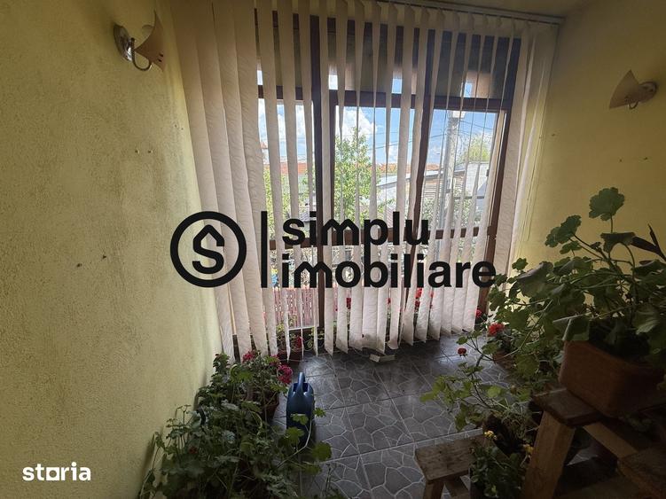 Casă cu 5 camere cu Teren 181 Mp în Rovine
