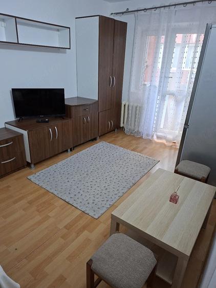 Garsonieră nedecomandată în Lipovei