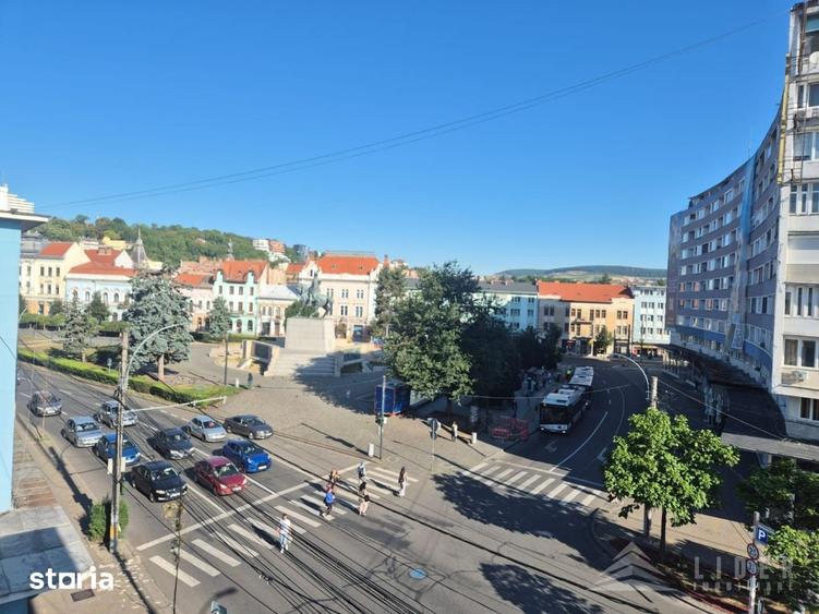 Apartament cu 2 camere semidecomandat în Central