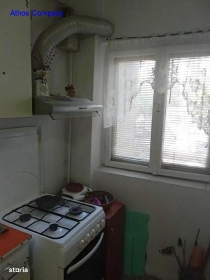 Garsonieră decomandată, mobilată în Crângași