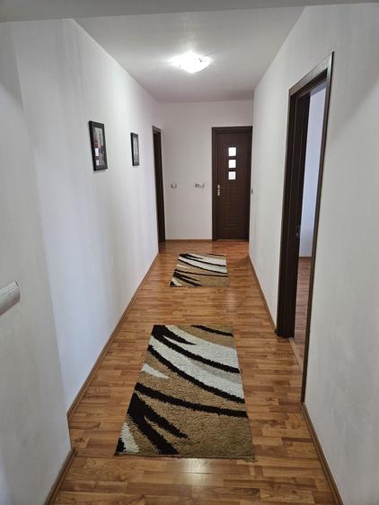 Apartament cu 2 camere decomandat în Vitan
