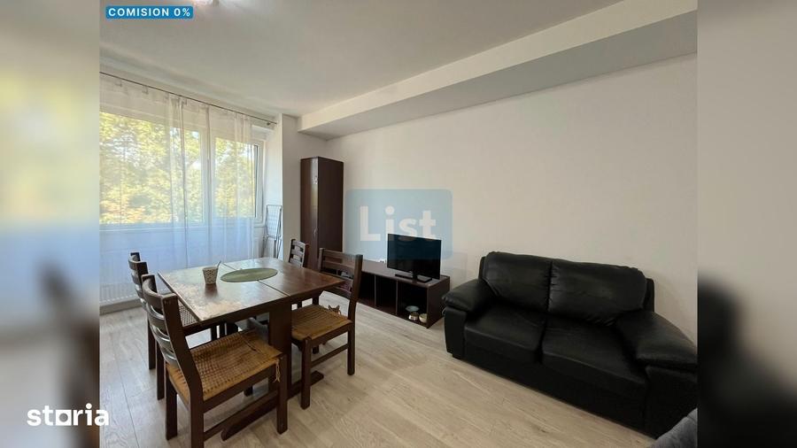 Apartament cu 3 camere semidecomandat în Sopor