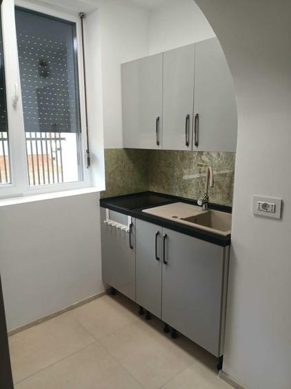 Casă cu 2 camere cu Teren 30 Mp în Central