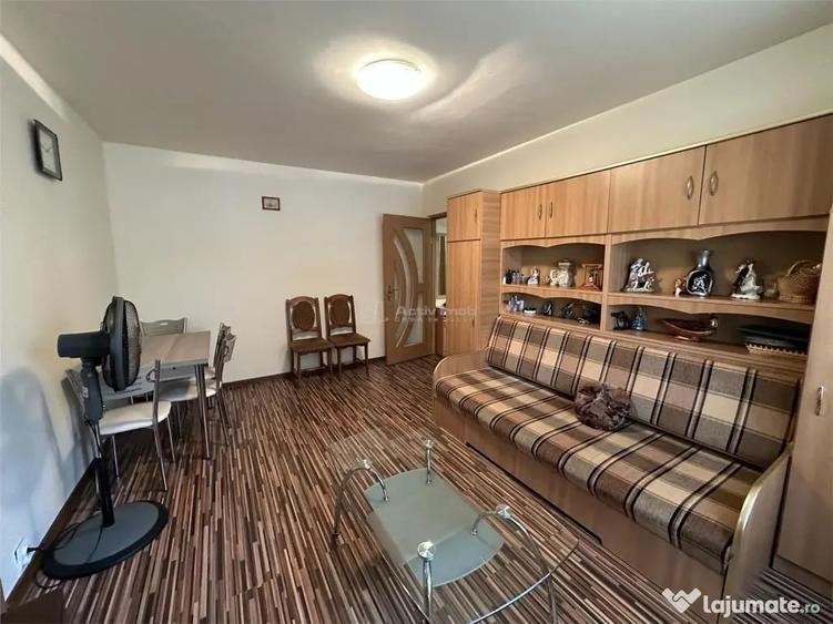 Apartament cu 2 camere semidecomandat în Luncă