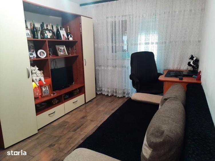 Apartament cu 4 camere în Sud