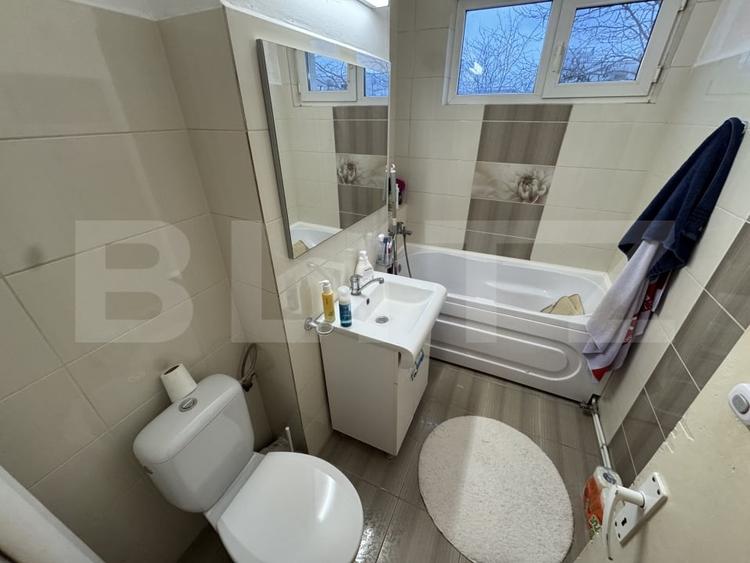 Apartament cu 2 camere semidecomandat, mobilat în Splai Bahlui