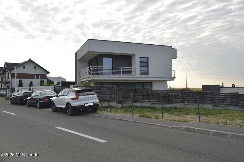 Teren Construcții intravilan de 816 mp, în Tancodrom