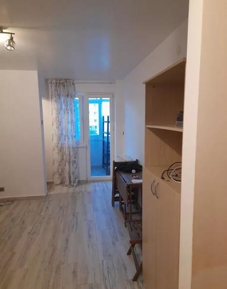 Garsonieră decomandată în Alexandru cel Bun