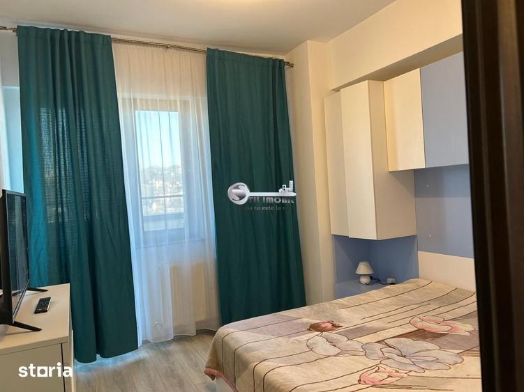 Apartament cu 3 camere decomandat în Canta