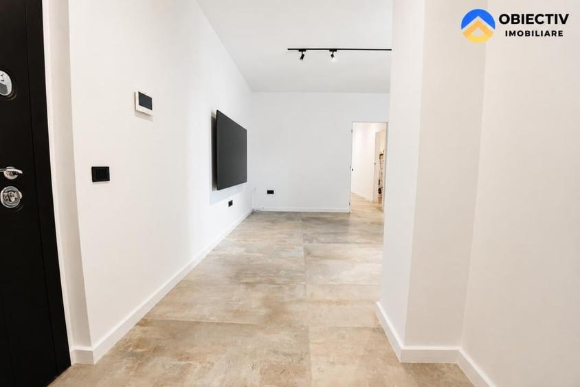 Apartament cu 3 camere semidecomandat în Dărmănești