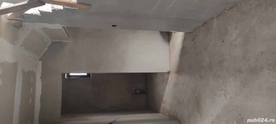Casă cu 4 camere cu Teren 575 Mp în Central