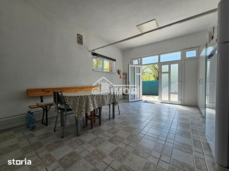 Casă cu 4 camere cu Teren 820 Mp în Buciumeni