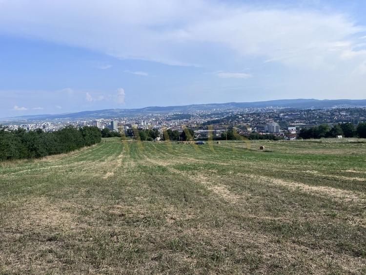 Teren agricol intravilan de 3150 mp, în Dâmbul Rotund