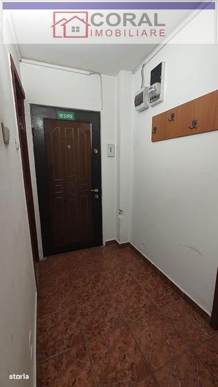 Spațiu comercial, de 30 mp, în 700