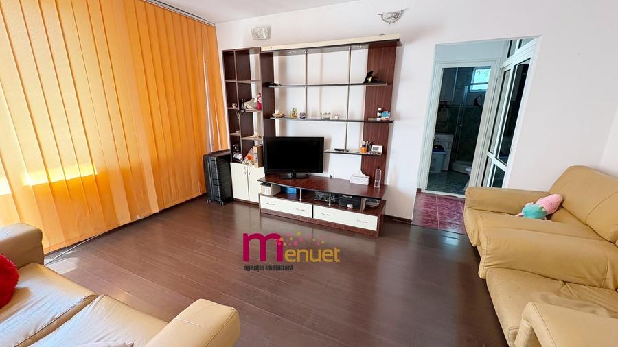 Apartament 2 camere,zona Piata Veche - 1