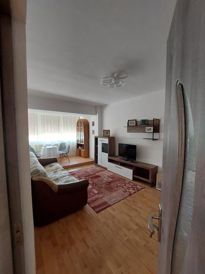Apartament cu 2 camere decomandat în Ultracentral