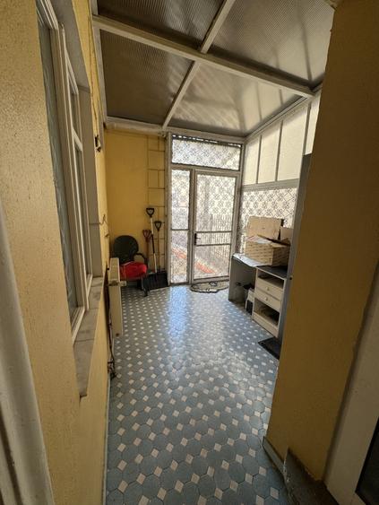 Casă individuală cu 4 camere cu Canalizare în Ultracentral
