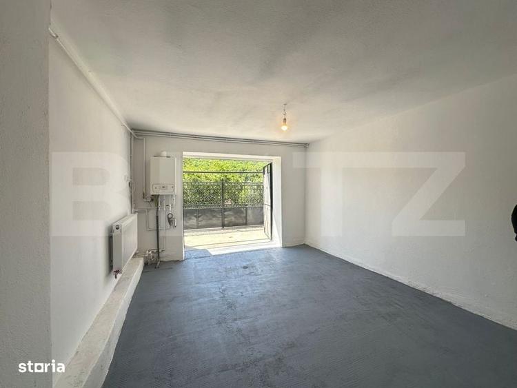 Casă cu 4 camere cu Teren 275 Mp în Central