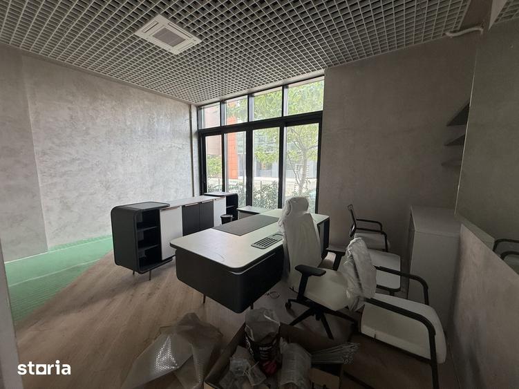 Spațiu comercial, de 175 mp, în Central