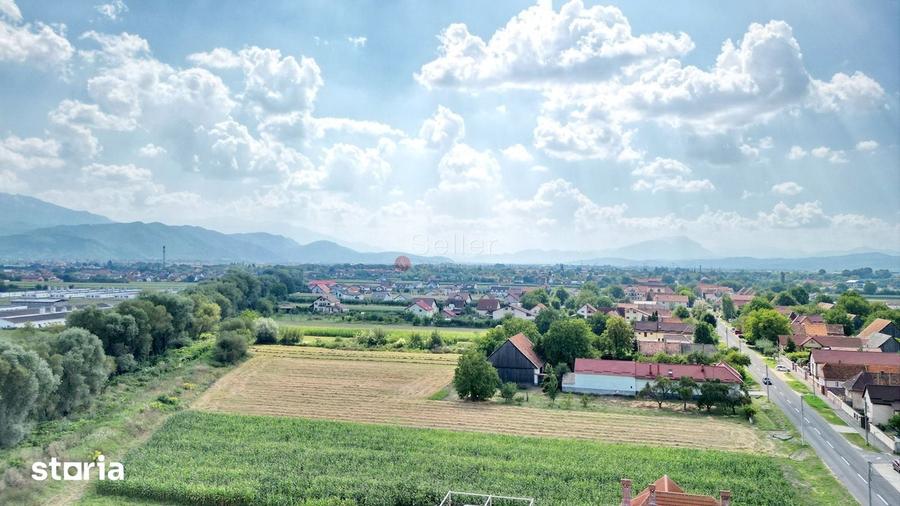 Teren de 1777 mp, în Stupini