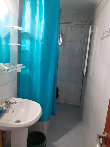 Garsonieră decomandată în Mioriței