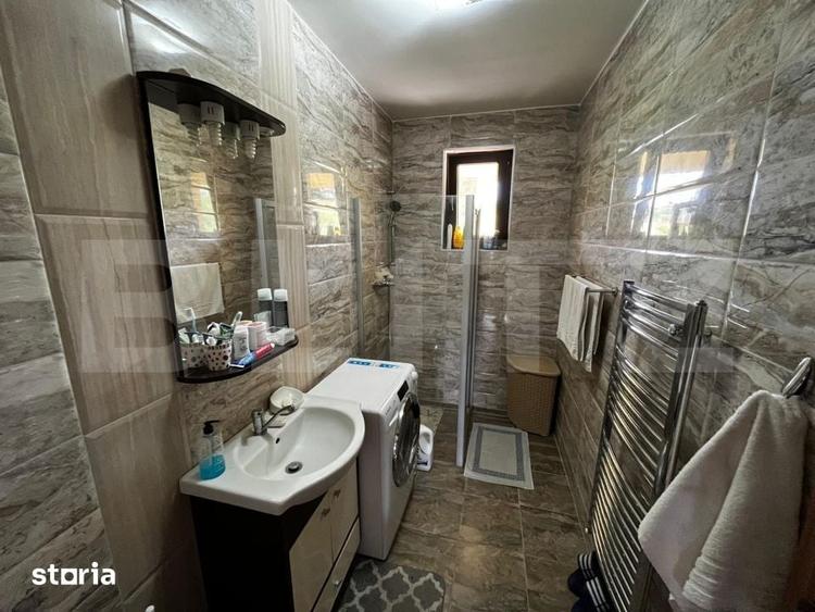 Casă cu 4 camere cu Teren 740 Mp în Luna