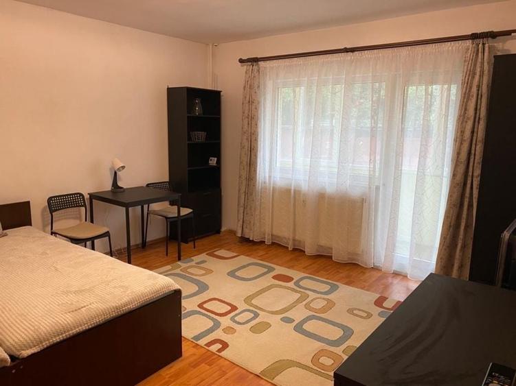 Inchiriez apt. 1 camera,str. Nasaud, Cluj-Napoca, 330 eur - 5