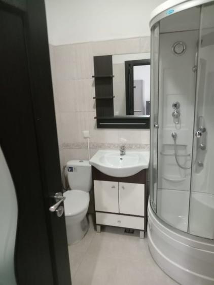 Apartament cu 2 camere decomandat, mobilat în Bucium