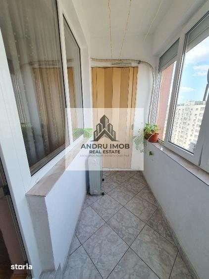 Apartament cu 3 camere în Dristor