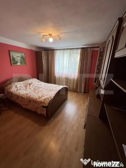 Casa pe 3 nivele si 13 arii teren - 11