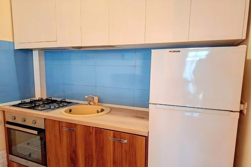 Apartament cu 2 camere decomandat, mobilat în Tomis Nord