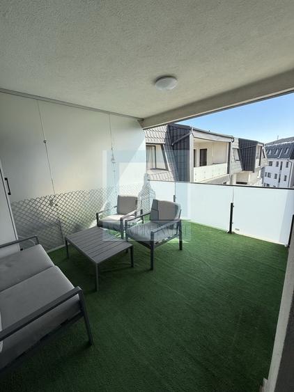 Apartament cu 3 camere decomandat, mobilat în Rulmentul