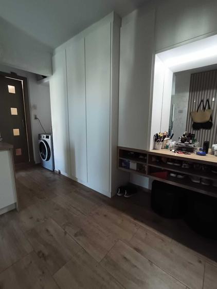 Apartament cu 2 camere decomandat în Miron Costin
