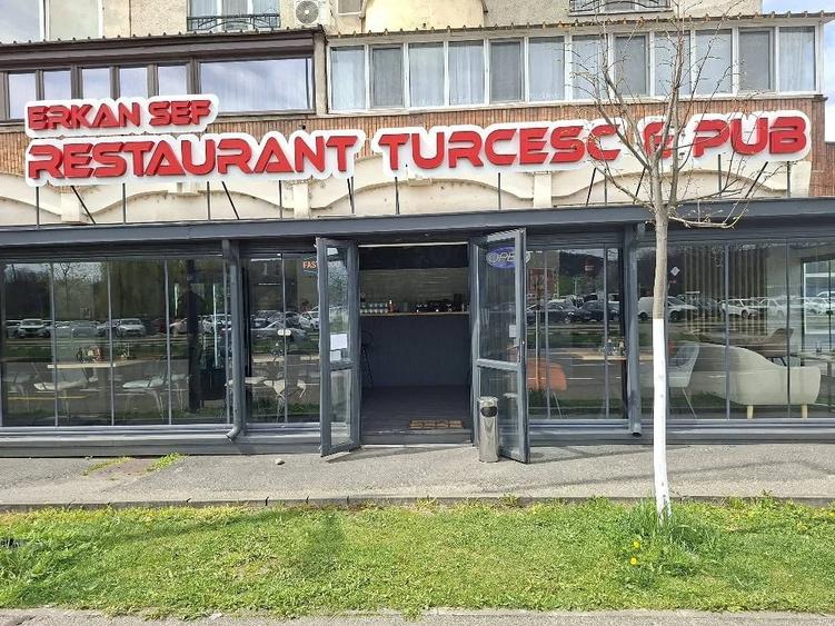 Spațiu comercial, de 200 mp, în Exterior Vest