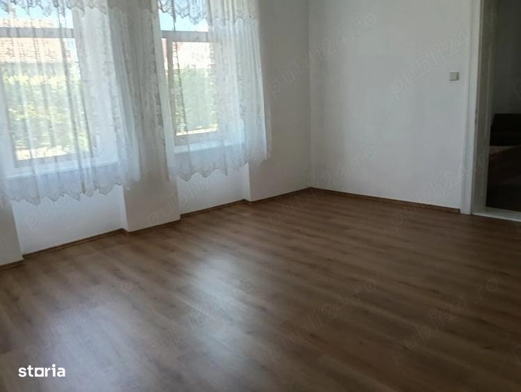 Casă cu 3 camere cu Teren 1989 Mp în Bulgăruș