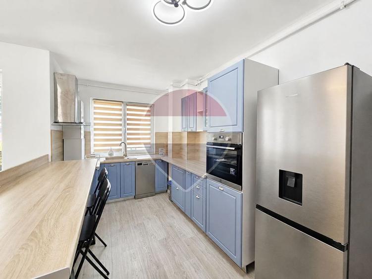 Apartament cu 2 camere semidecomandat, mobilat în Florești