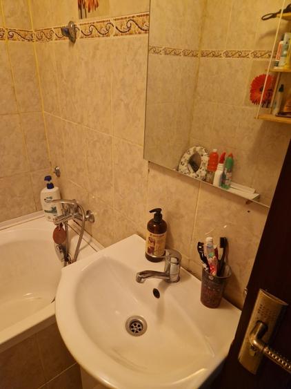 Apartament cu 3 camere în Sud