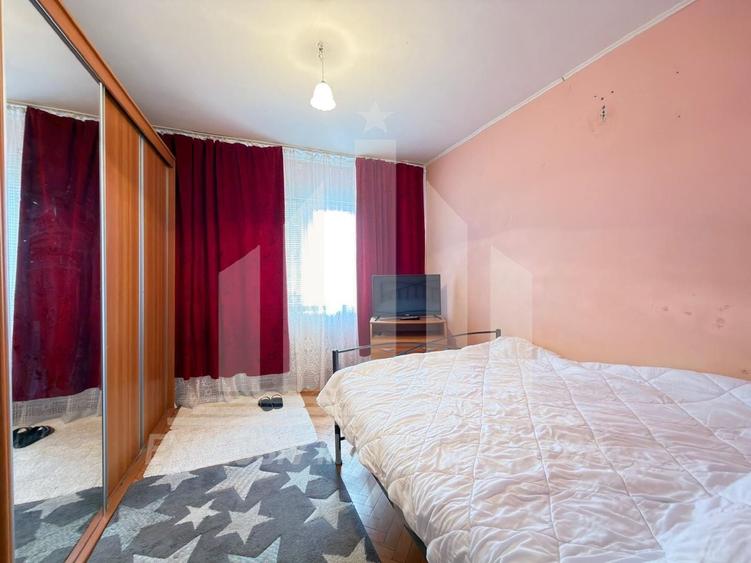 Apartament cu 3 camere, mobilat în Central
