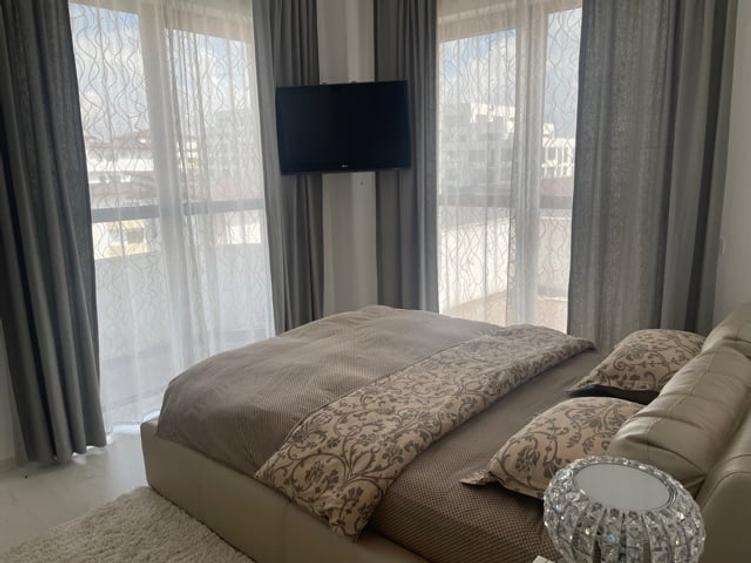 Apartament cu 3 camere decomandat în Mihai Viteazul