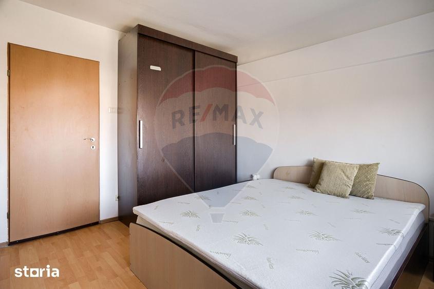 Apartament cu 3 camere în Șega