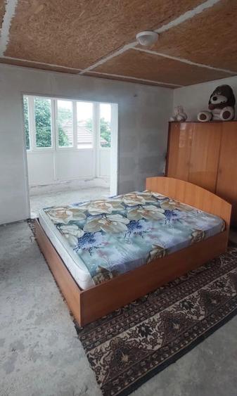 Casă cu 6 camere cu Teren 160 Mp în Central