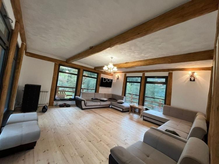Casa de vacanta,cabana 2026,zona Lacul Rosu Cheile Bicazului