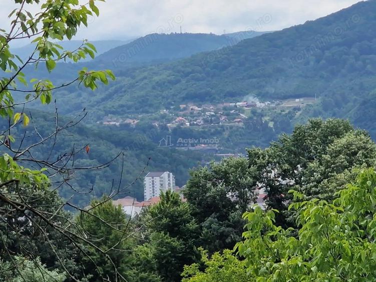 Casă cu Canalizare în Central